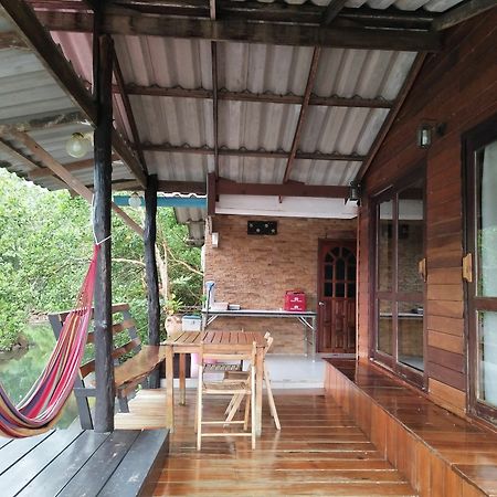 Ban Raw Homestay Ko Kut Buitenkant foto